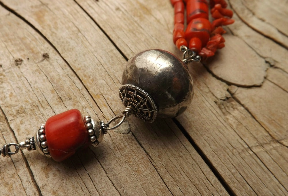 Goddess Kali and the Coral Necklace by Hello My Goddess (detail)