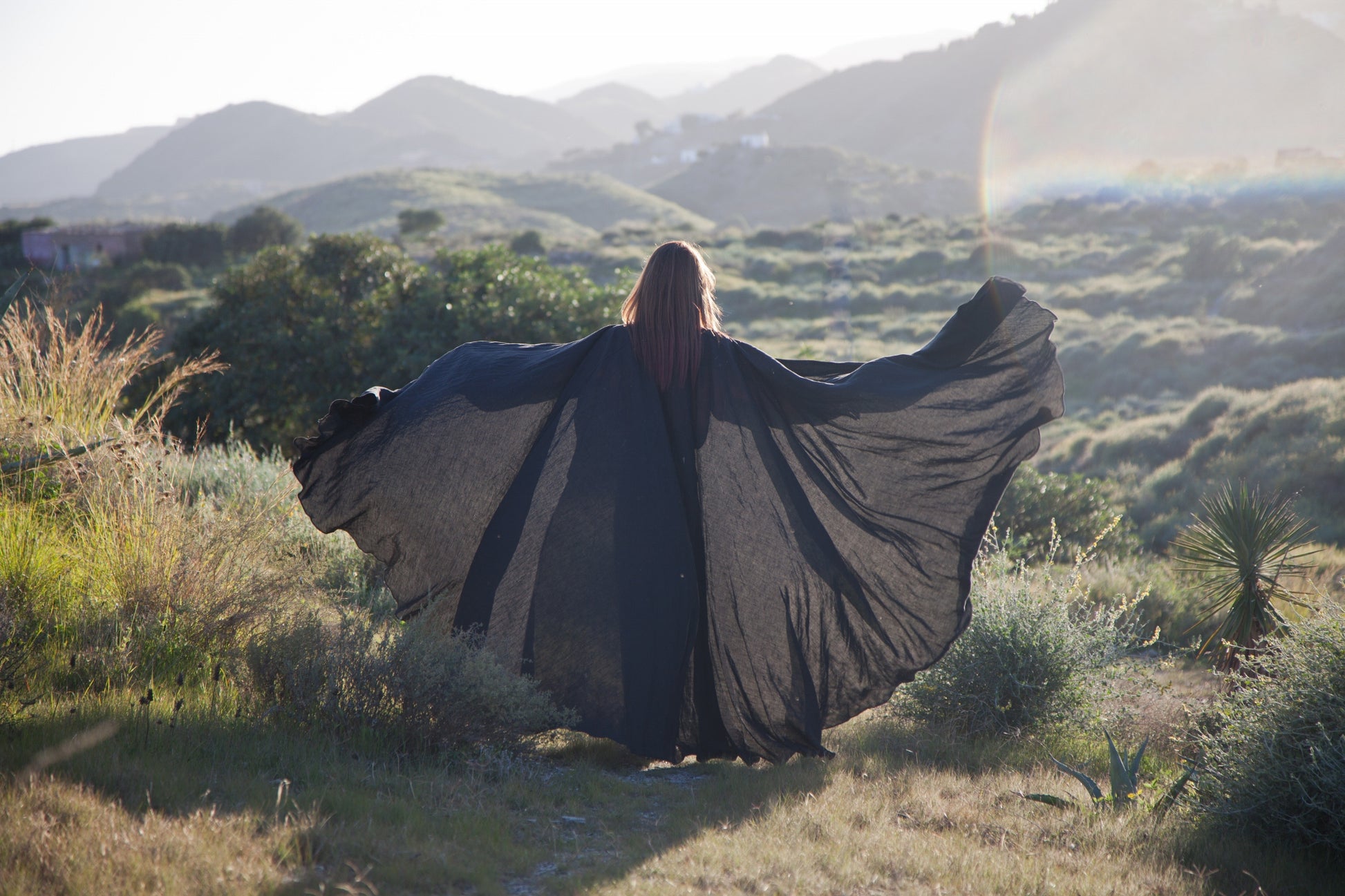 Hello My Goddess Big Cape in Black Linen