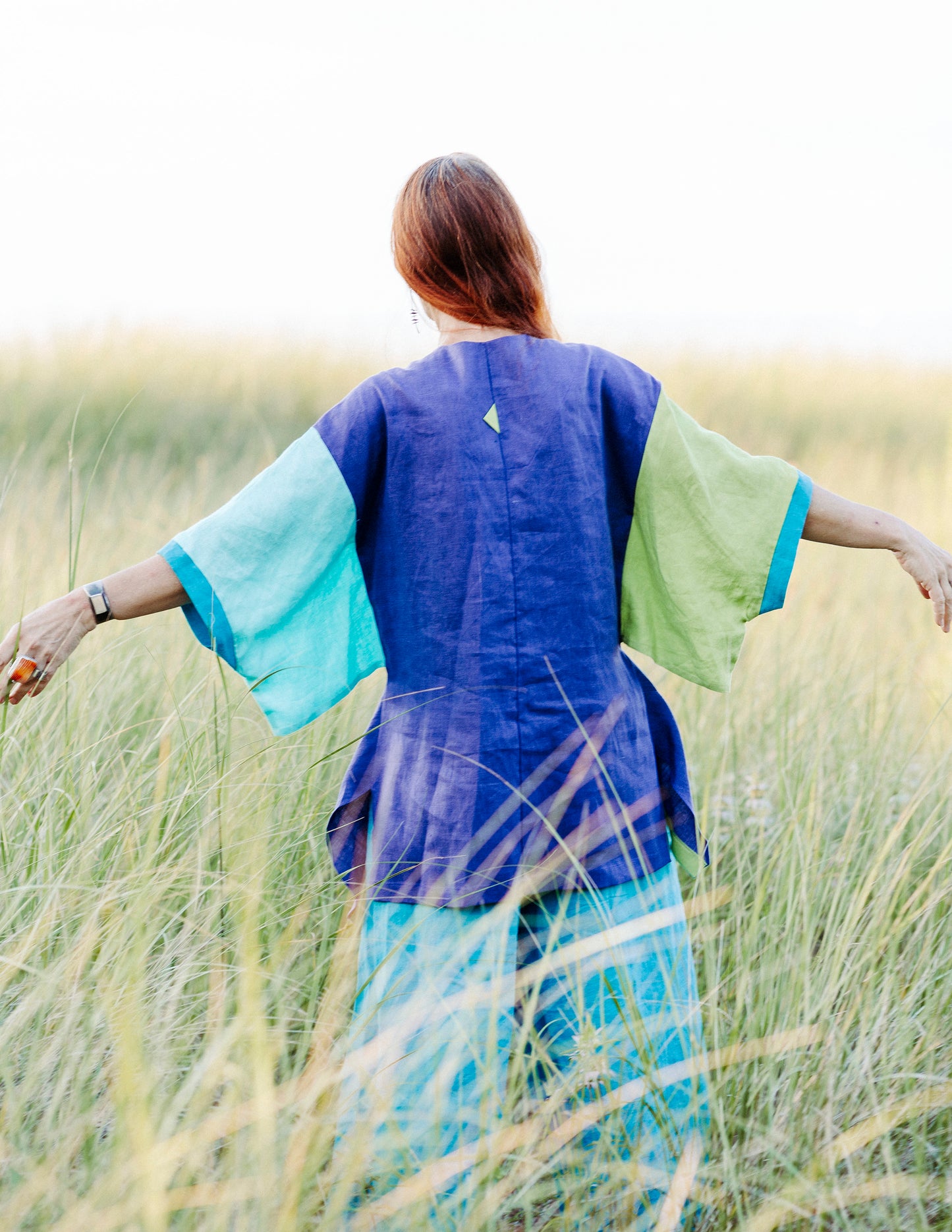 Kimmy TOP in colorblock 100% linen by Hello My Goddess