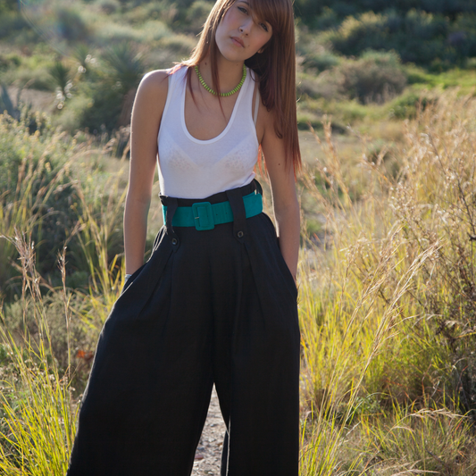 Linen Pants in Black to bring out your inner Goddess